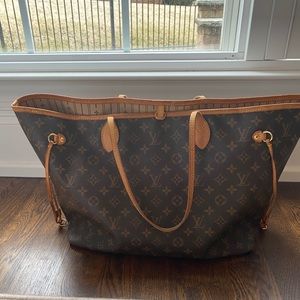 Louis Vuitton Neverfull MM